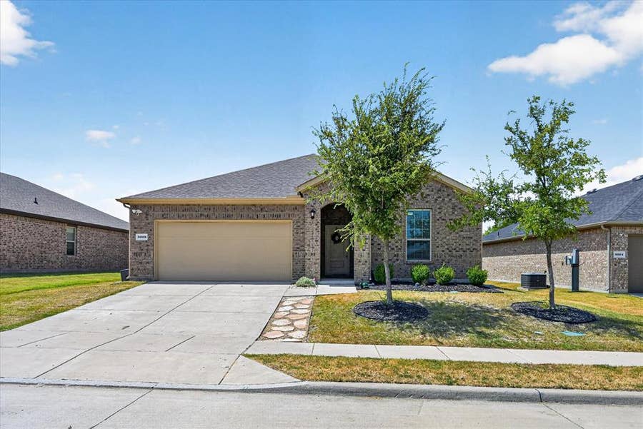 Property photo for 3008 Redwood Street, Anna, TX