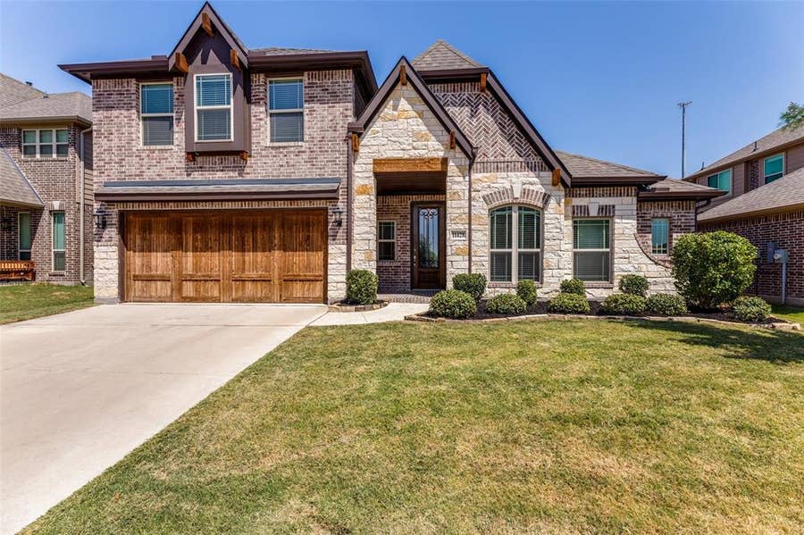Property photo for 11428 Colonial Trace Lane, Fort Worth, TX