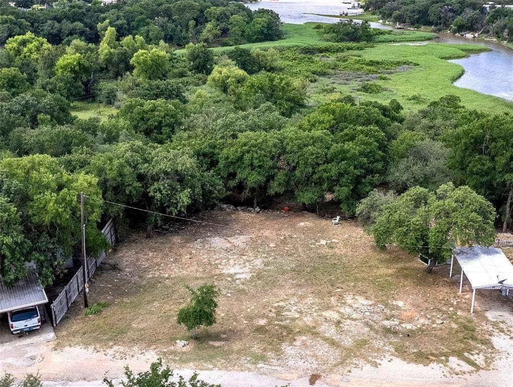 3030 Captains Cove, May, TX 76857