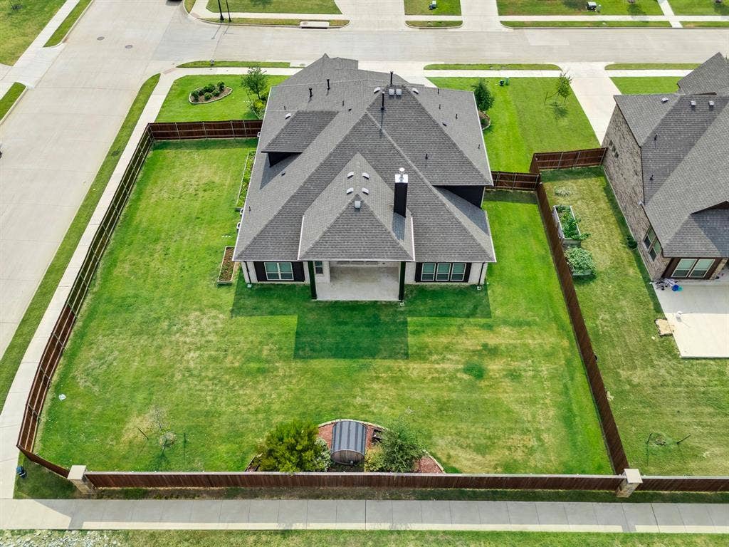 2600 Gavin Drive, Mansfield, TX 76063 2600 Gavin Drive, Mansfield, TX 76063