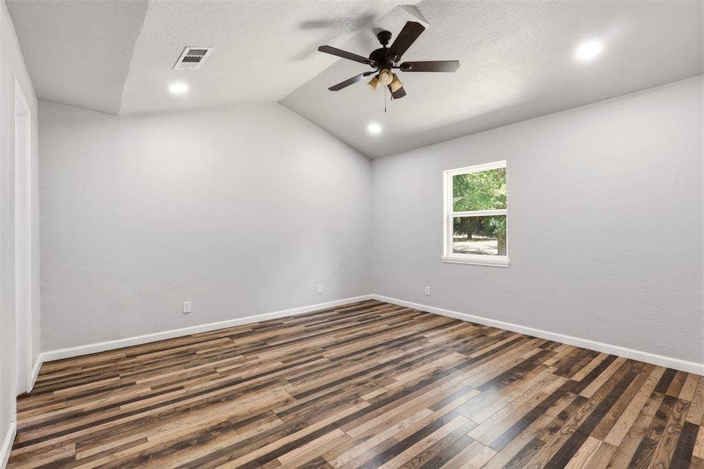 103 #A Calhoun Bend, Azle, TX 76020 103 #A Calhoun Bend, Azle, TX 76020