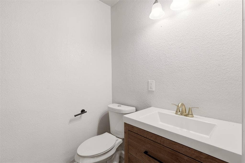 103 #A Calhoun Bend, Azle, TX 76020 103 #A Calhoun Bend, Azle, TX 76020