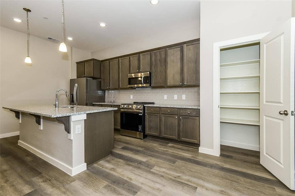 3036 Jasper Trail, Garland, TX 75043 3036 Jasper Trail, Garland, TX 75043