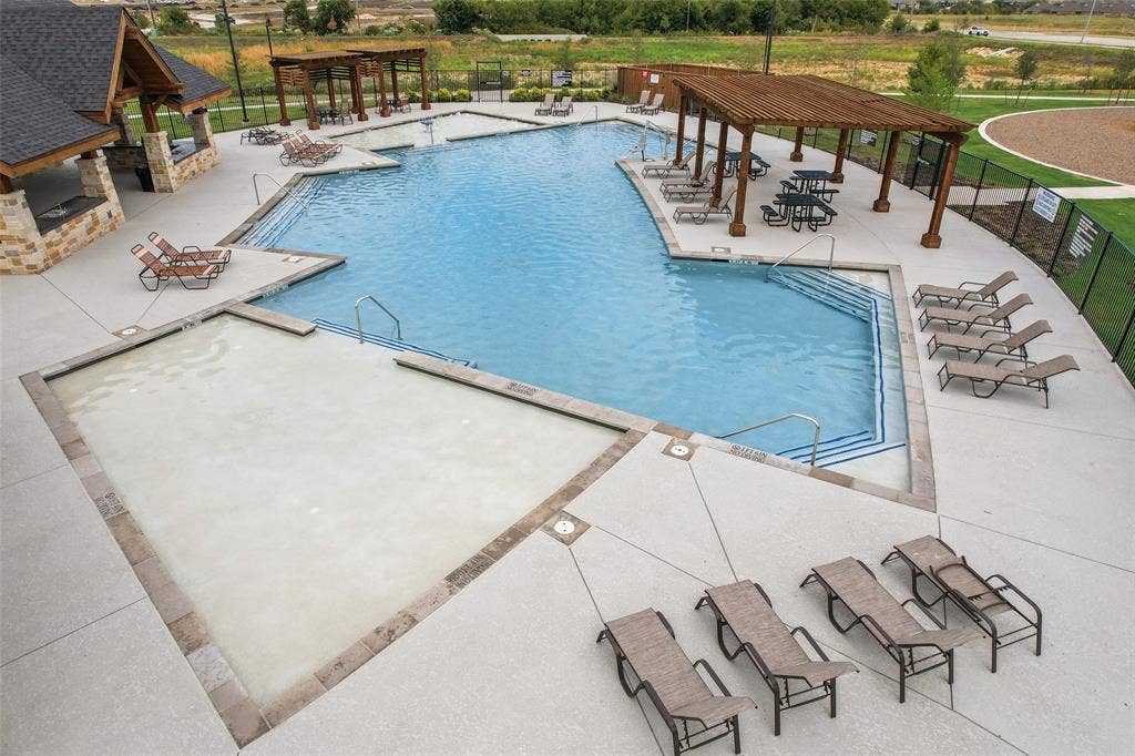 1321 Buckaroo Boulevard, Haslet, TX 76052 1321 Buckaroo Boulevard, Haslet, TX 76052
