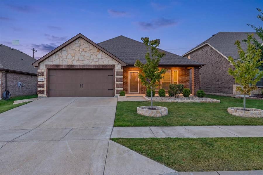 Property photo for 228 Sunny Corner Road, Royse City, TX