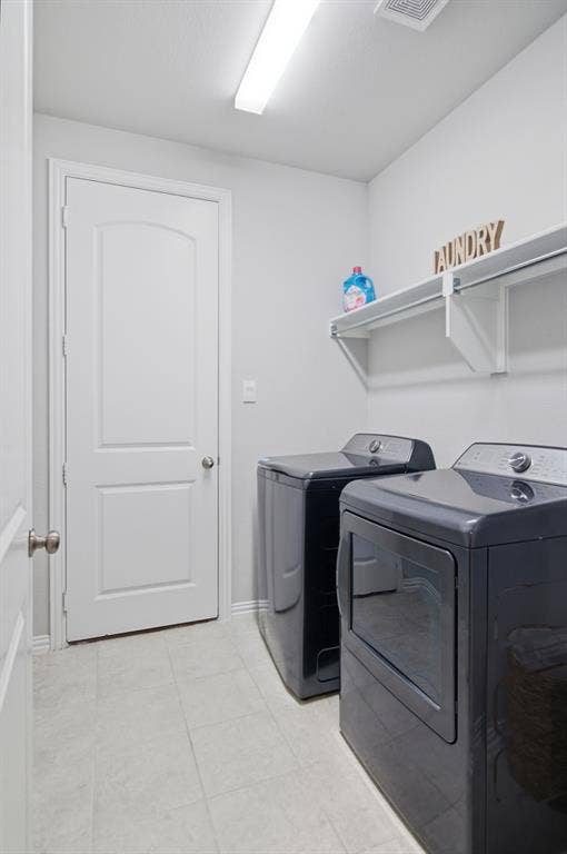 910 Winter Cherry Lane, Haslet, TX 76052