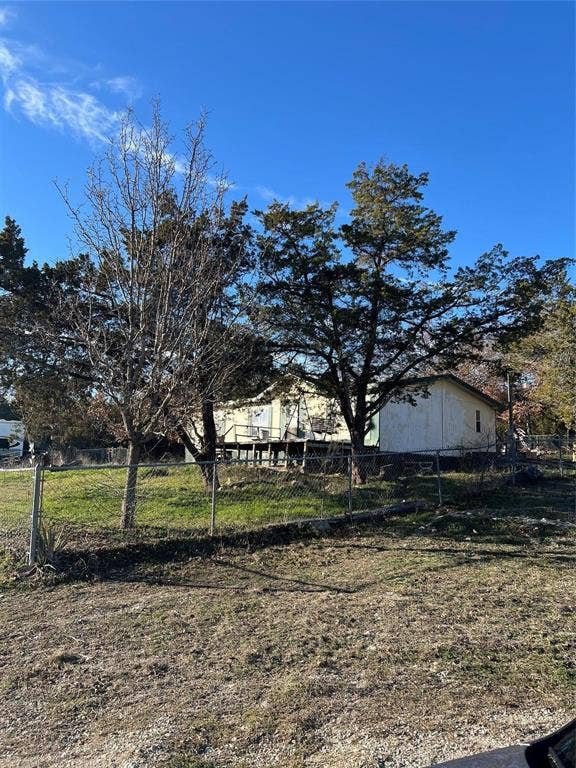163 Edgehill Drive, #H, Azle, TX 76020 163 Edgehill Drive, #H, Azle, TX 76020
