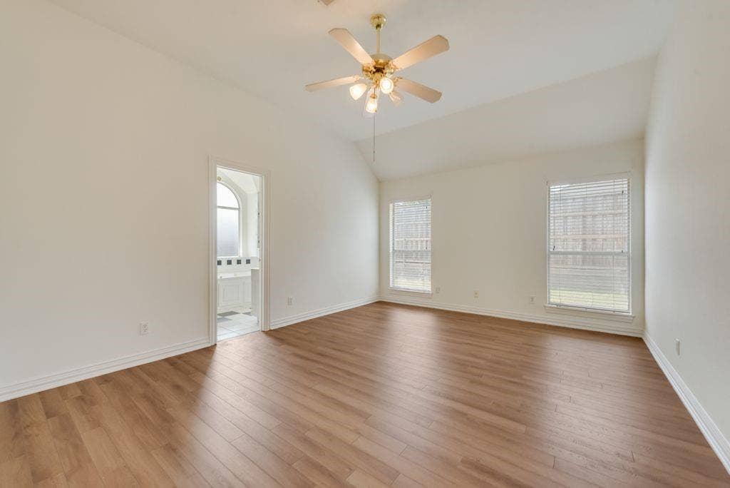 721 Herman Drive, Hurst, TX 76054 721 Herman Drive, Hurst, TX 76054