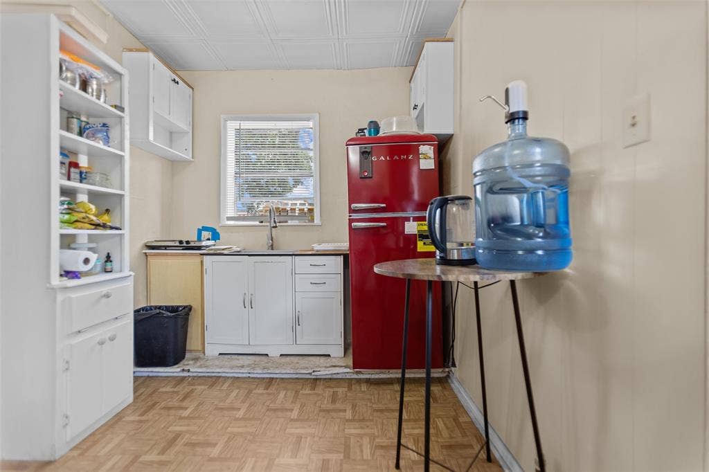 606 N Needmore Street, Athens, TX 75751 606 N Needmore Street, Athens, TX 75751