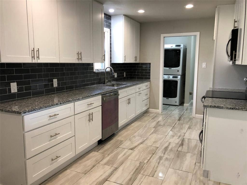 507 Colonial Drive, Athens, TX 75751 507 Colonial Drive, Athens, TX 75751