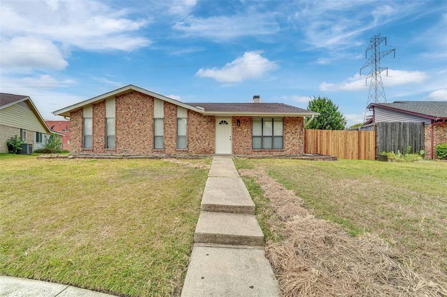 Property photo for 669 Buffalo Bend, Plano, TX
