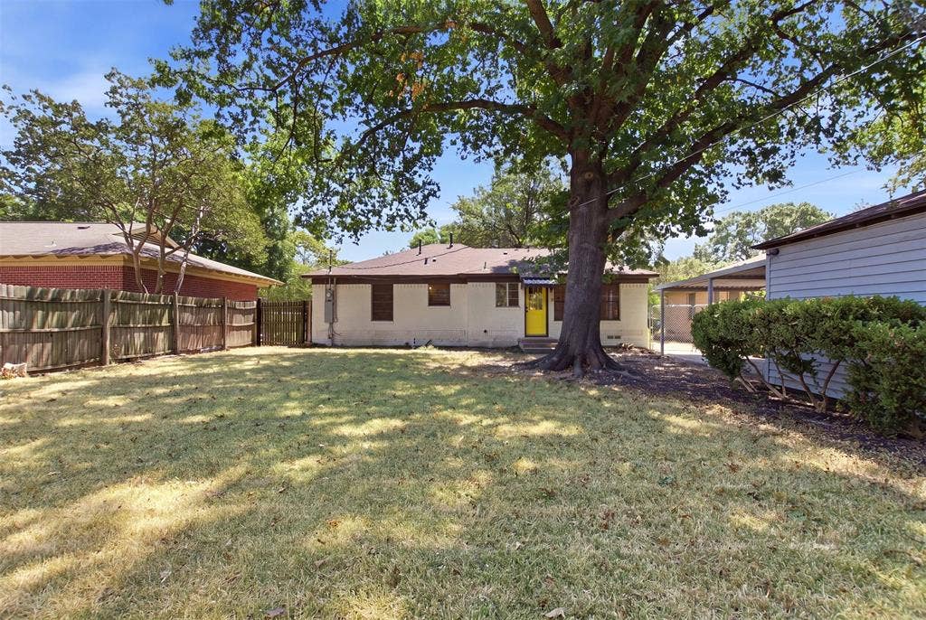 10243 San Juan Avenue, Dallas, TX 75228 10243 San Juan Avenue, Dallas, TX 75228