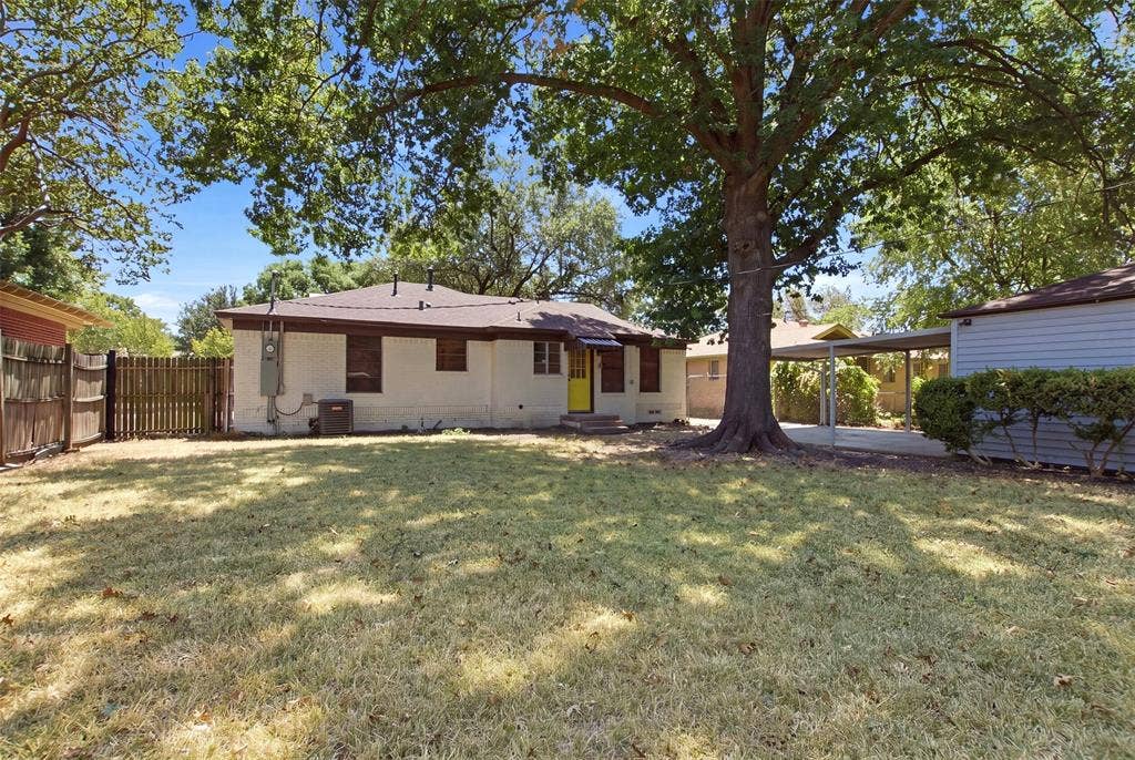 10243 San Juan Avenue, Dallas, TX 75228 10243 San Juan Avenue, Dallas, TX 75228