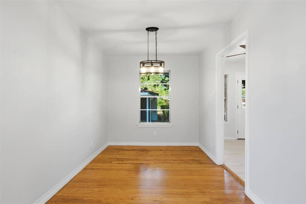 10243 San Juan Avenue, Dallas, TX 75228 10243 San Juan Avenue, Dallas, TX 75228