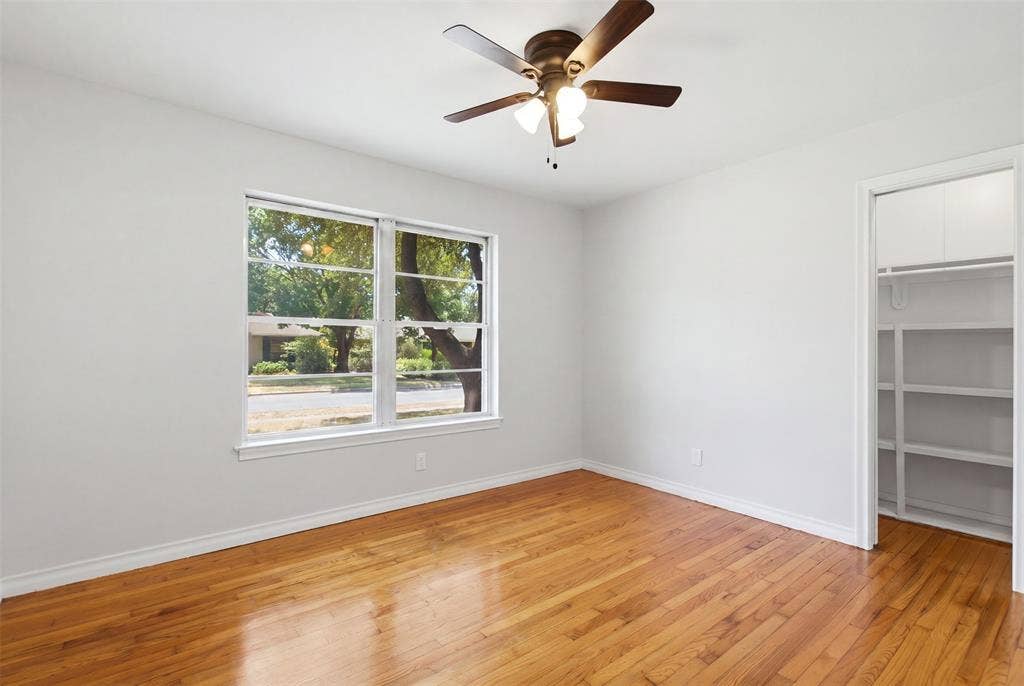 10243 San Juan Avenue, Dallas, TX 75228 10243 San Juan Avenue, Dallas, TX 75228