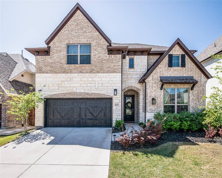 Property photo for 8234 Vitex Avenue, Dallas, TX