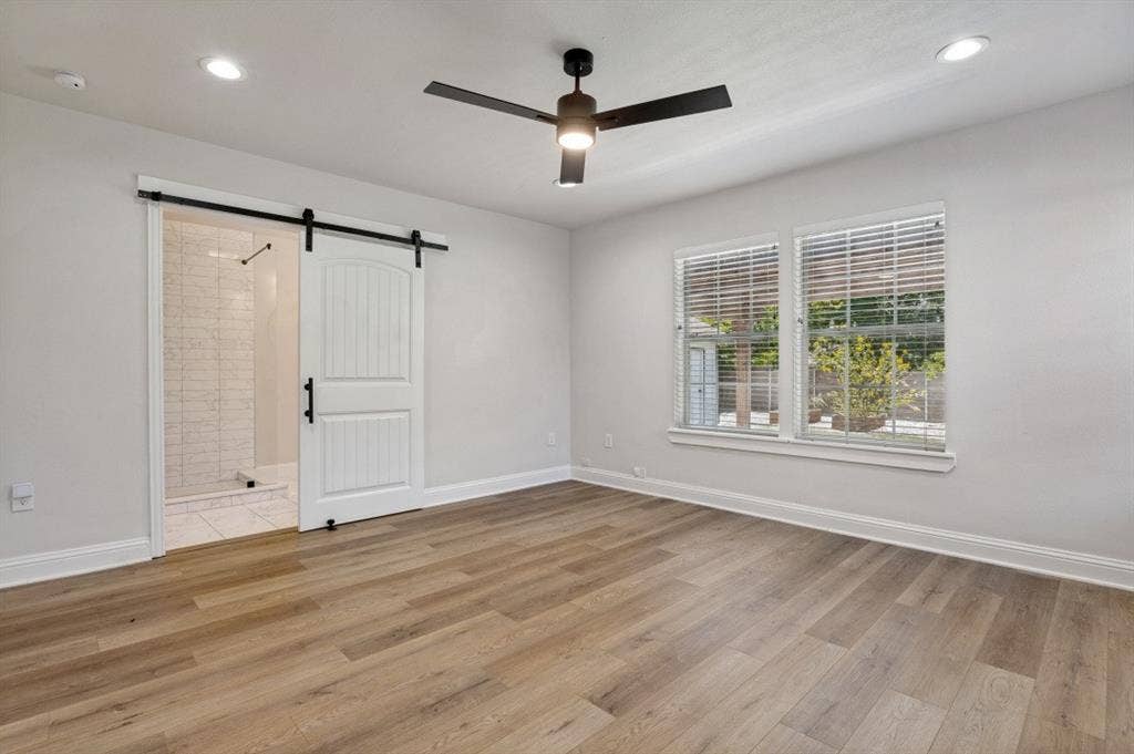 2744 Catherine Street, Dallas, TX 75211 2744 Catherine Street, Dallas, TX 75211