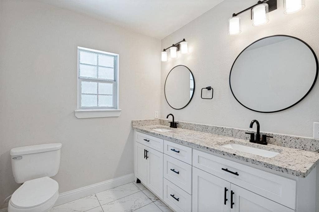 2744 Catherine Street, Dallas, TX 75211 2744 Catherine Street, Dallas, TX 75211