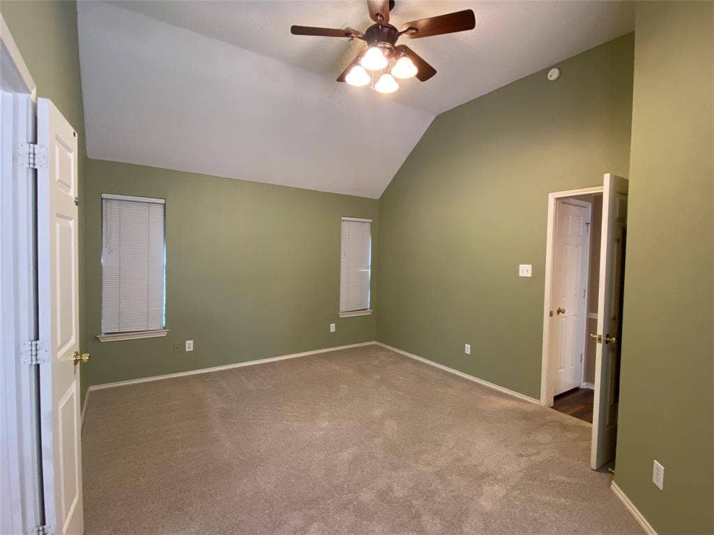 Nice size Primary Bedrooms