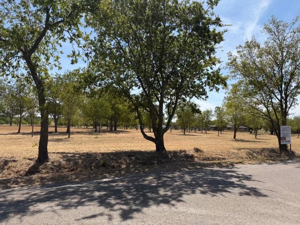 7748 County Road 912, Godley, TX 76044 7748 County Road 912, Godley, TX 76044