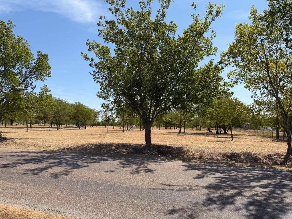 7748 County Road 912, Godley, TX 76044 7748 County Road 912, Godley, TX 76044