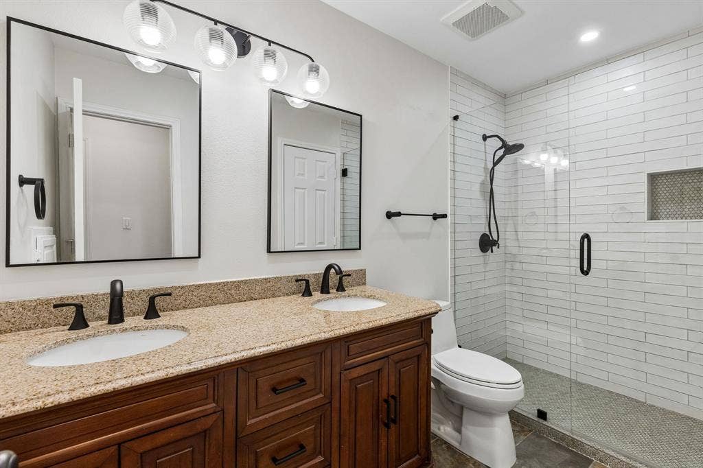 1015 Sandy Creek Drive, Allen, TX 75002 1015 Sandy Creek Drive, Allen, TX 75002