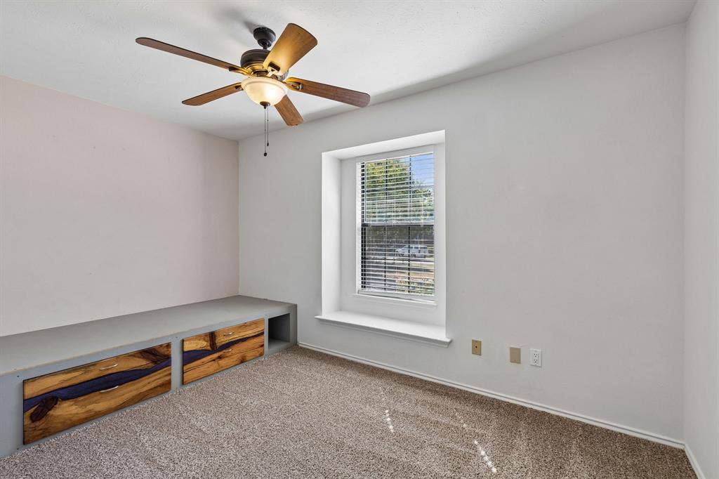 1015 Sandy Creek Drive, Allen, TX 75002 1015 Sandy Creek Drive, Allen, TX 75002