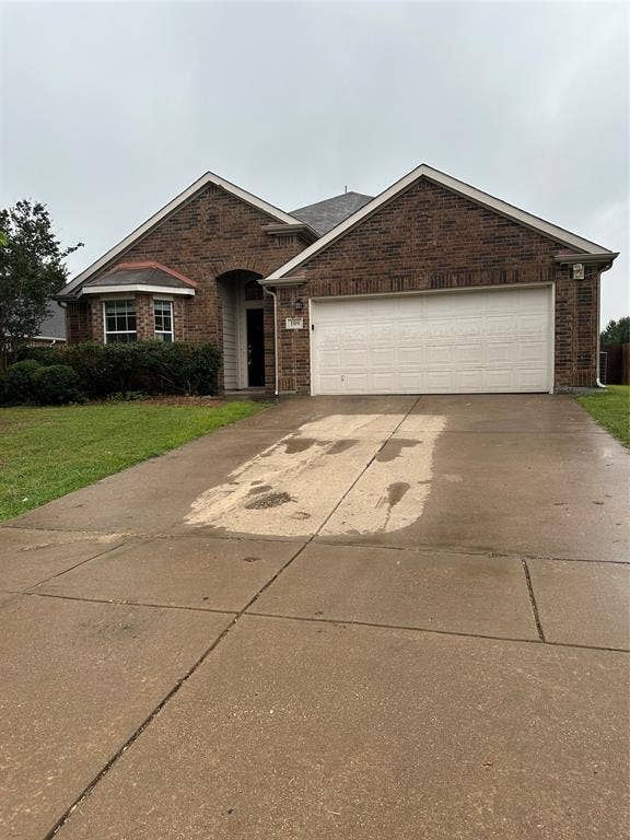 109 Fallen Rock Drive, Waxahachie, TX 75165 109 Fallen Rock Drive, Waxahachie, TX 75165