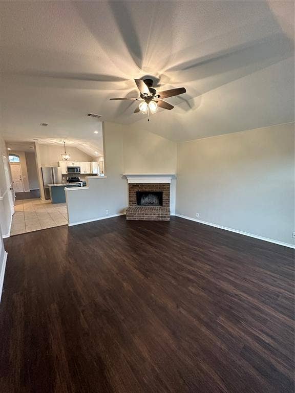 109 Fallen Rock Drive, Waxahachie, TX 75165 109 Fallen Rock Drive, Waxahachie, TX 75165
