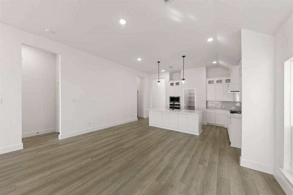 6317 Muller Creek Drive, Celina, TX 75009 Interior Image
