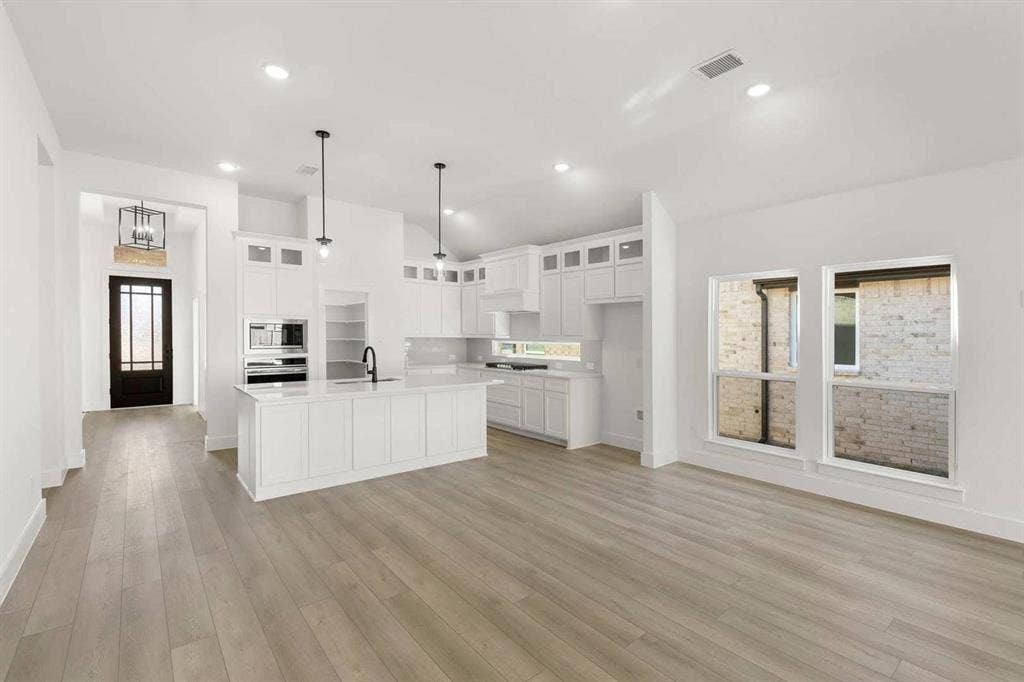 6317 Muller Creek Drive, Celina, TX 75009 Interior Image