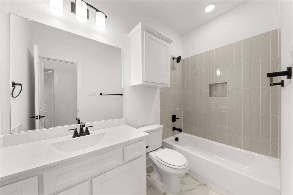 6317 Muller Creek Drive, Celina, TX 75009 Interior Image