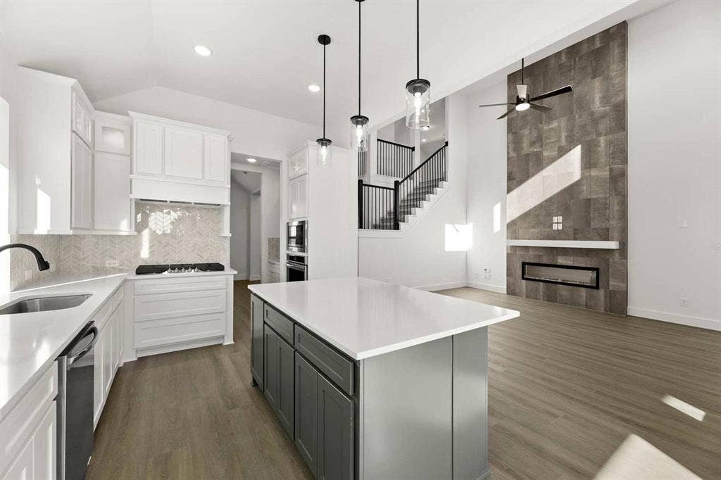 6314 White Creek Drive, Celina, TX 75009 Interior Image