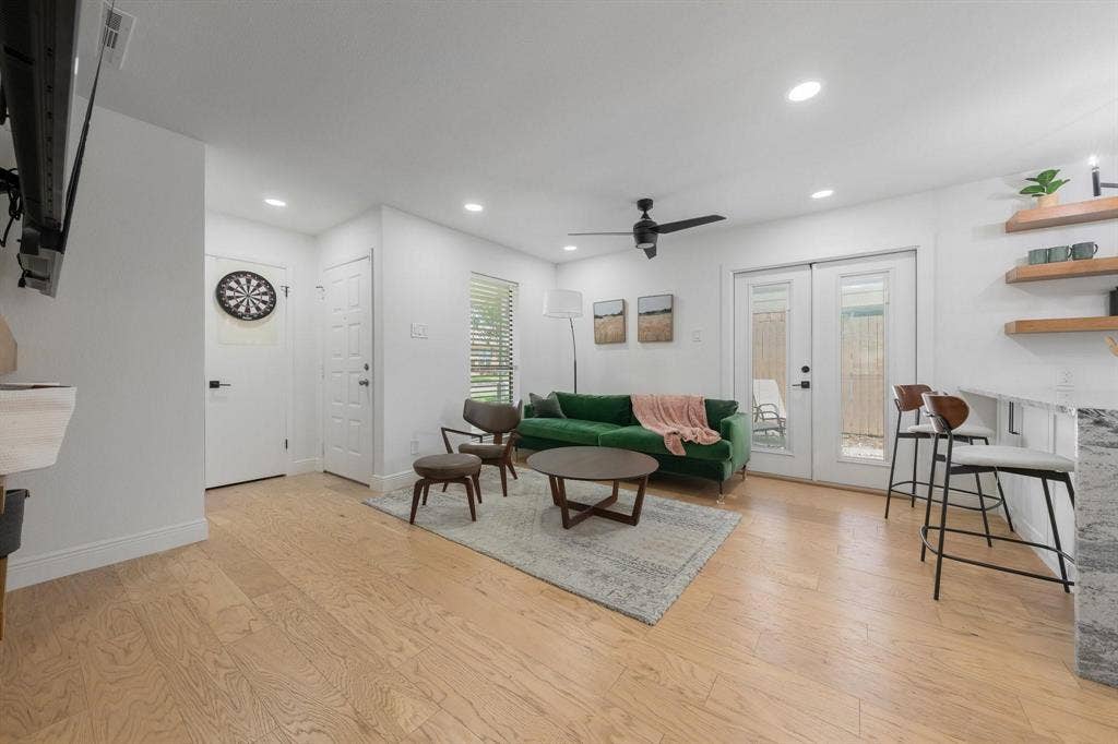 1805 W Spring Creek Parkway, #MM2, Plano, TX 75023 1805 W Spring Creek Parkway, #MM2, Plano, TX 75023