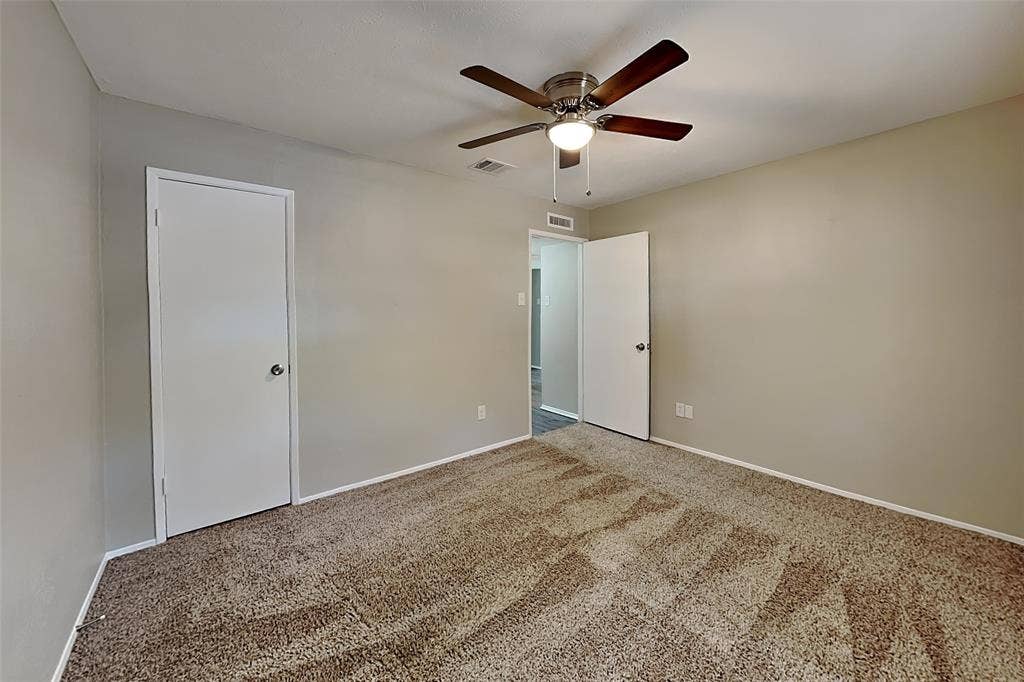 941 Whitehall Drive, Plano, TX 75023 941 Whitehall Drive, Plano, TX 75023