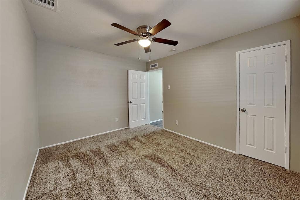 941 Whitehall Drive, Plano, TX 75023 941 Whitehall Drive, Plano, TX 75023