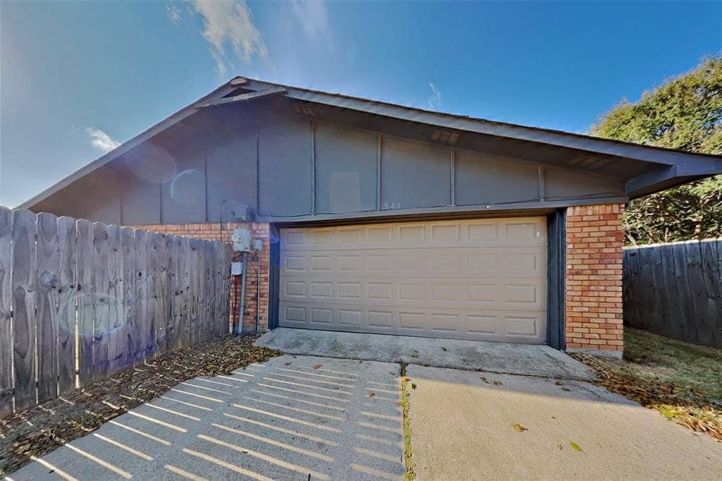 941 Whitehall Drive, Plano, TX 75023 941 Whitehall Drive, Plano, TX 75023