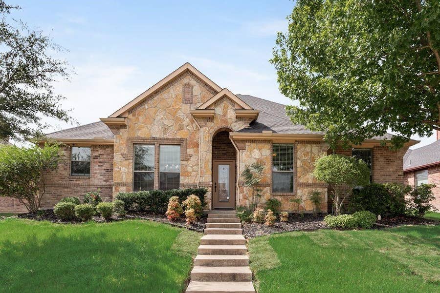 Property photo for 1201 Northwood Lane, Royse City, TX