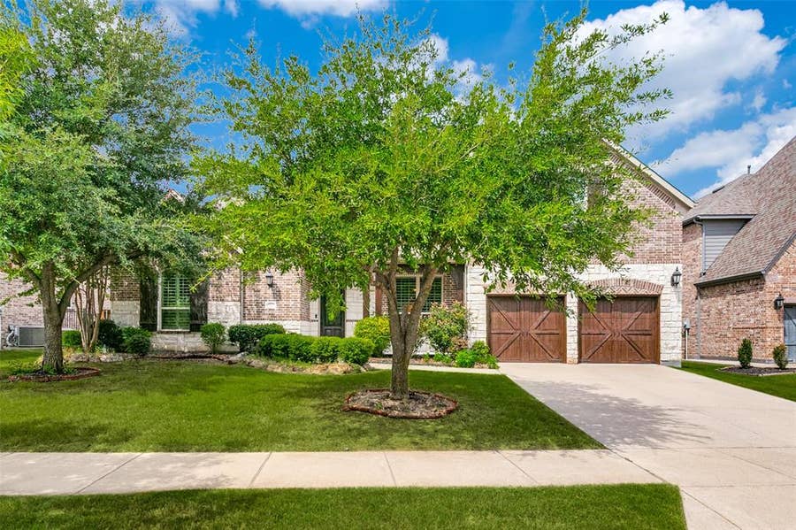 Property photo for 7721 Shackelford Drive, Frisco, TX