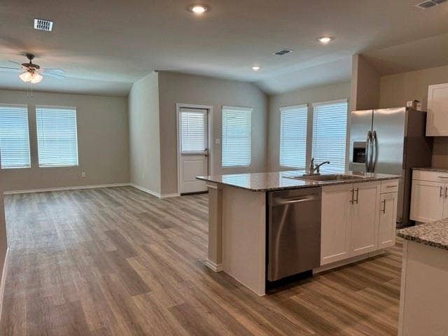 2716 Flowers Drive, Denton, TX 76205 2716 Flowers Drive, Denton, TX 76205