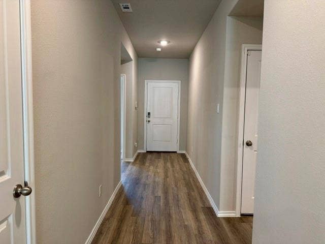 2716 Flowers Drive, Denton, TX 76205 2716 Flowers Drive, Denton, TX 76205