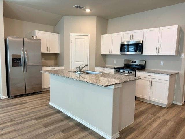 2716 Flowers Drive, Denton, TX 76205 2716 Flowers Drive, Denton, TX 76205