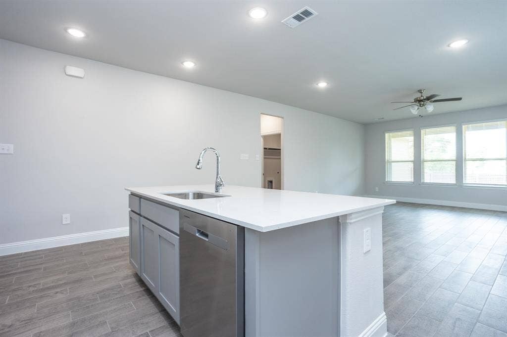1557 Addison Drive, Lancaster, TX 75134 1557 Addison Drive, Lancaster, TX 75134