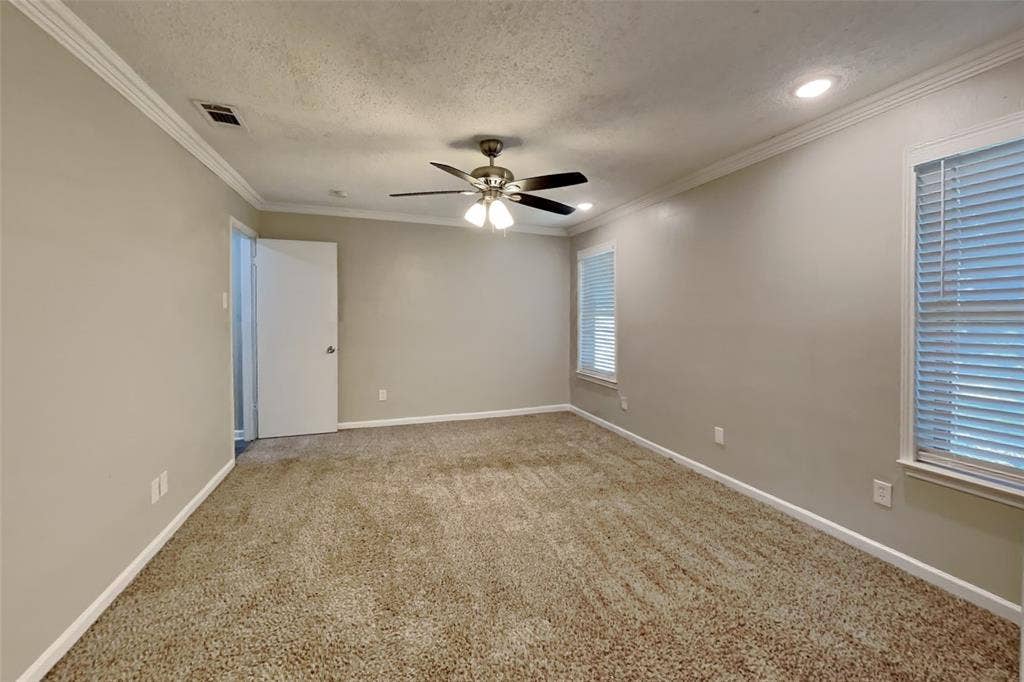 4413 Denver Drive, Plano, TX 75093 4413 Denver Drive, Plano, TX 75093
