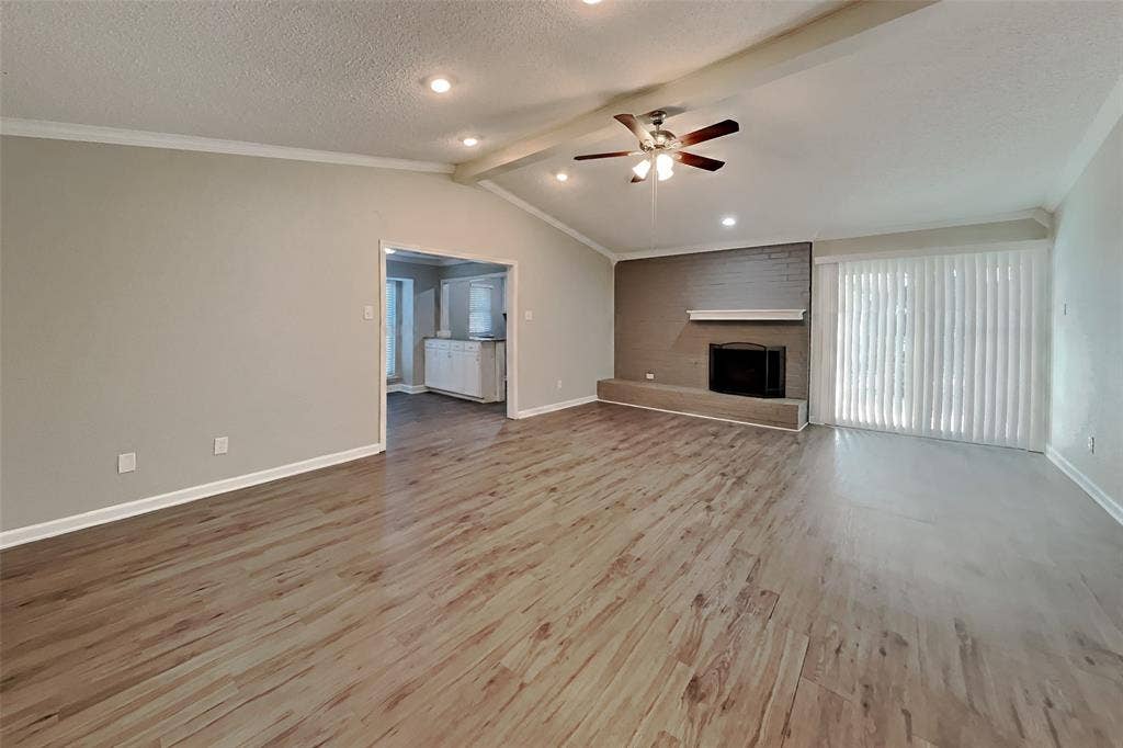 4413 Denver Drive, Plano, TX 75093 4413 Denver Drive, Plano, TX 75093