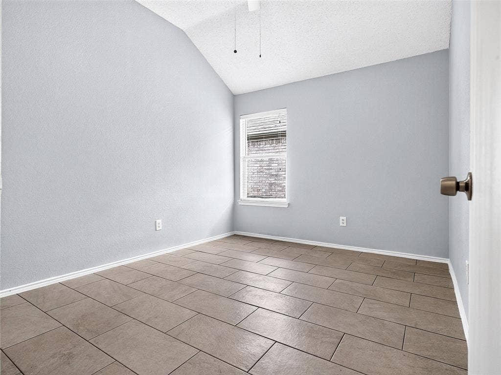 1022 Pondview Drive, Cedar Hill, TX 75104 1022 Pondview Drive, Cedar Hill, TX 75104