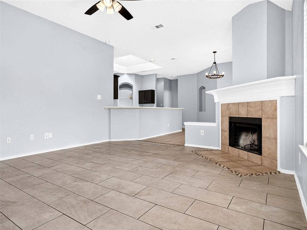 1022 Pondview Drive, Cedar Hill, TX 75104 1022 Pondview Drive, Cedar Hill, TX 75104
