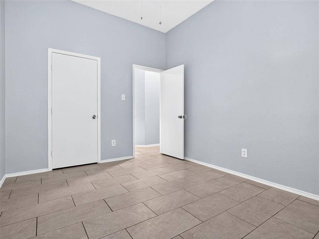 1022 Pondview Drive, Cedar Hill, TX 75104 1022 Pondview Drive, Cedar Hill, TX 75104