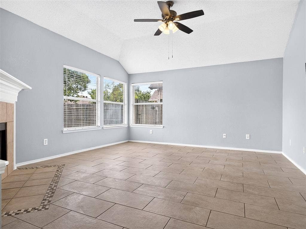 1022 Pondview Drive, Cedar Hill, TX 75104 1022 Pondview Drive, Cedar Hill, TX 75104