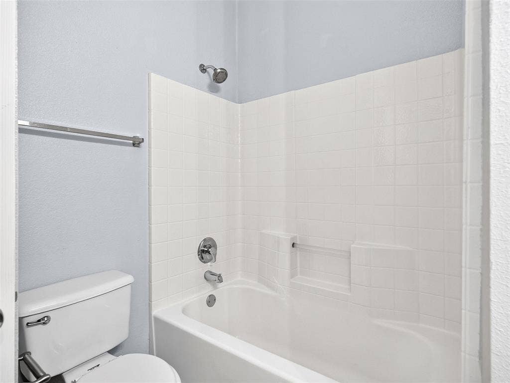 1022 Pondview Drive, Cedar Hill, TX 75104 1022 Pondview Drive, Cedar Hill, TX 75104